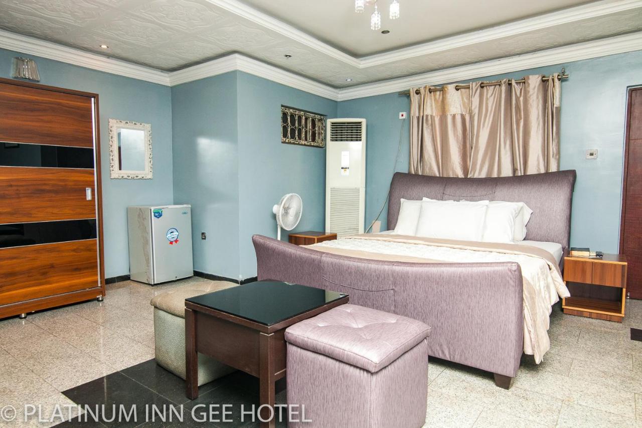 Platinum Inn Gee Hotel Suru Lere Exterior foto